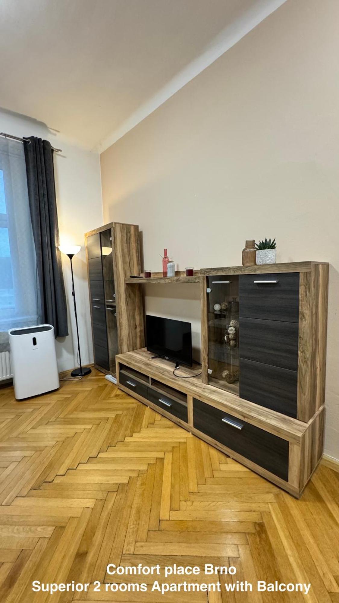 Comfort Place Brno, Hybesova Apartment Ngoại thất bức ảnh